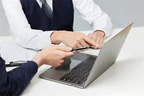 高一学生选什么电脑好些